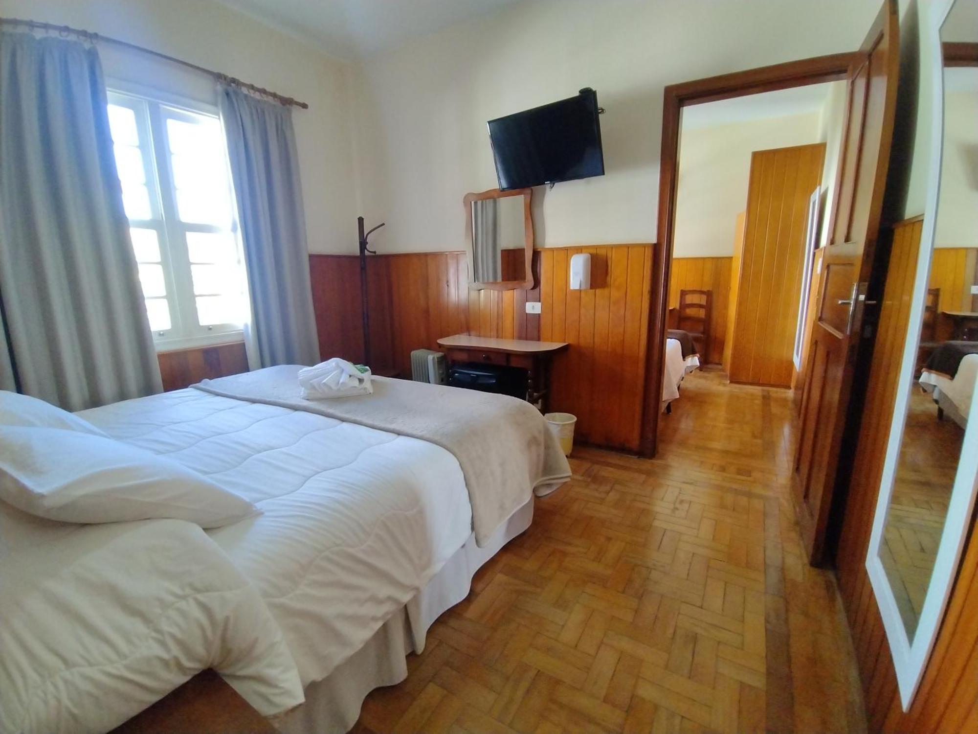 Hotel Casa Sao Jose Campos do Jordão Exteriör bild