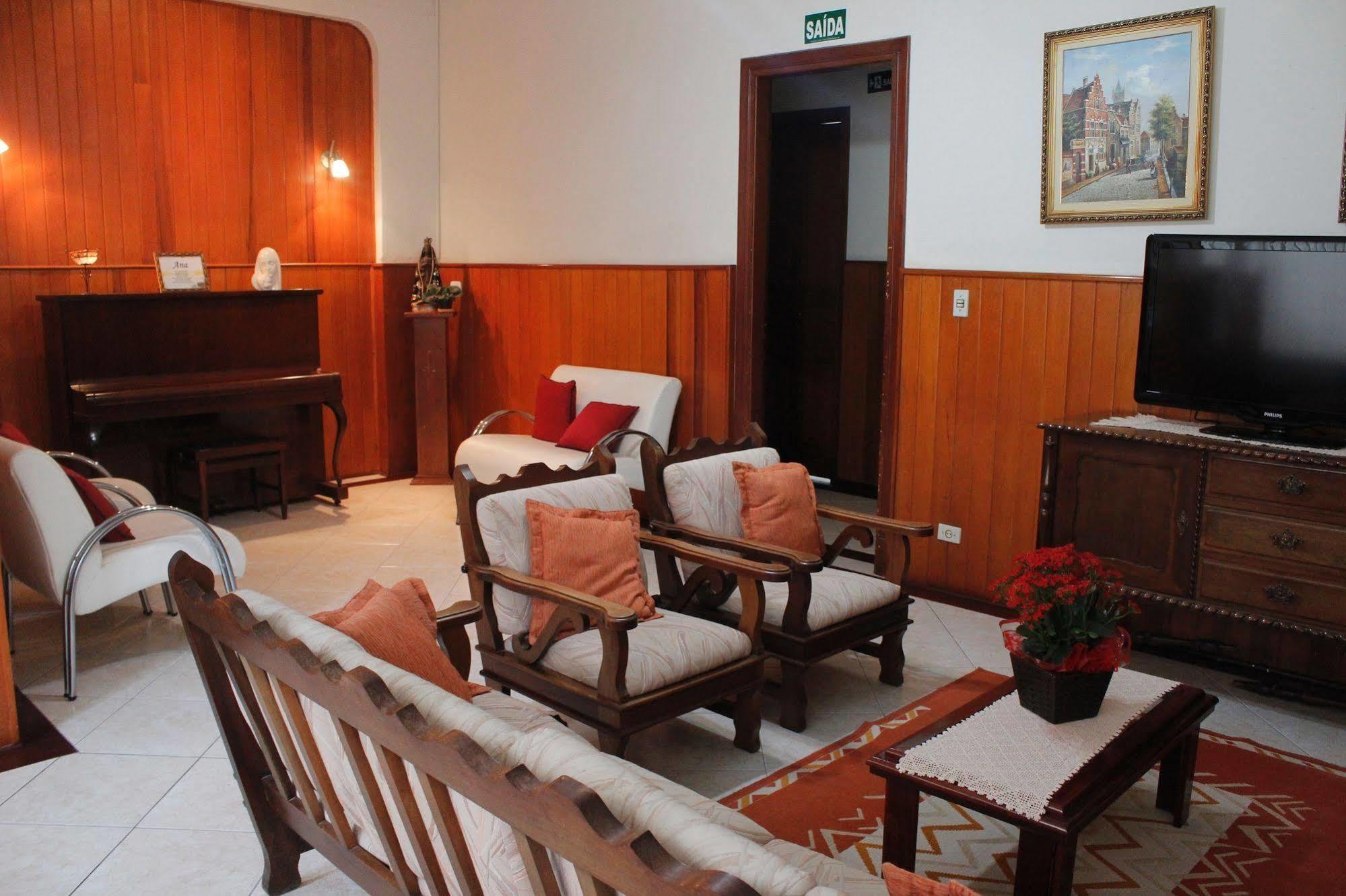 Hotel Casa Sao Jose Campos do Jordão Exteriör bild