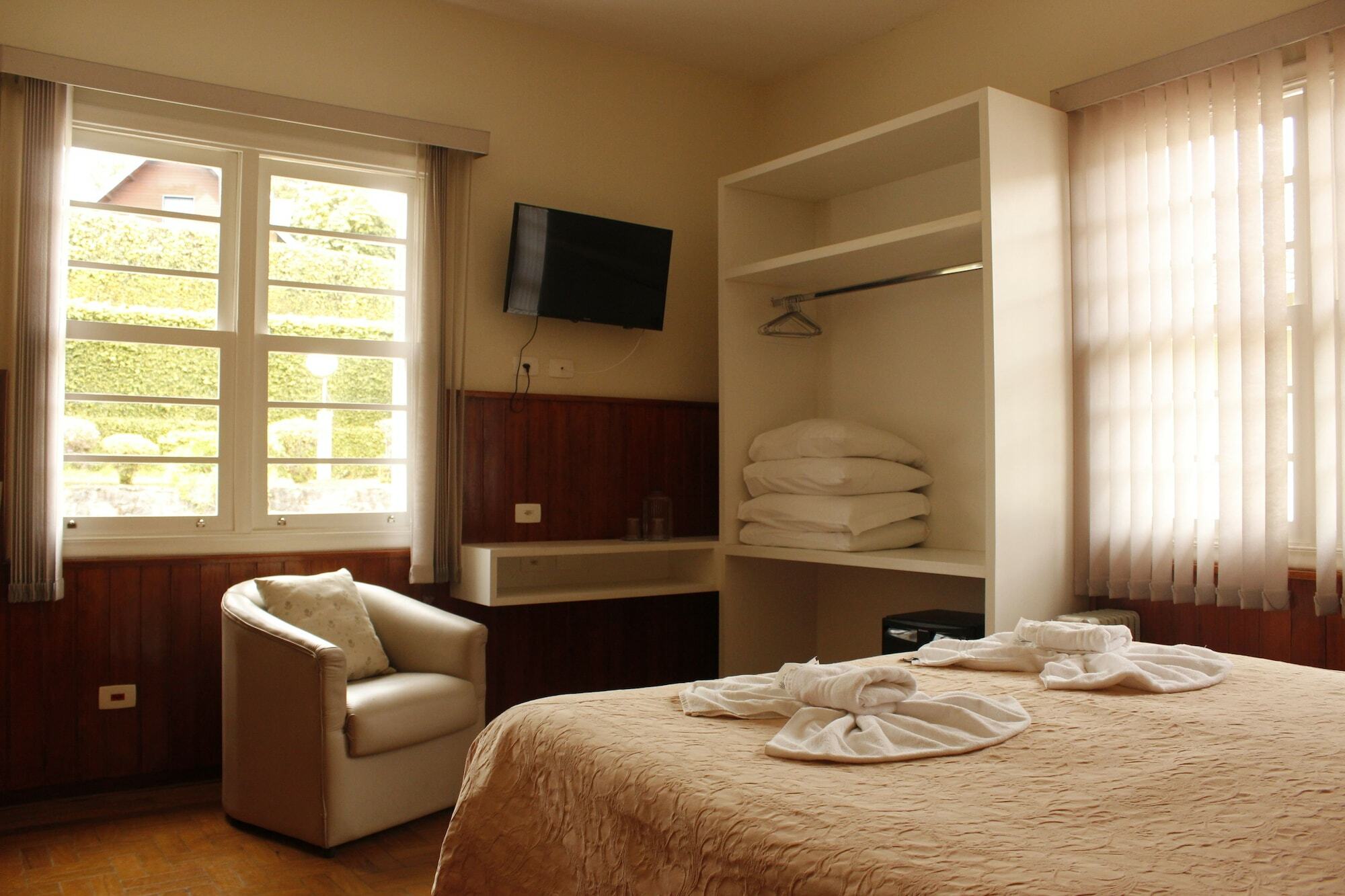Hotel Casa Sao Jose Campos do Jordão Exteriör bild